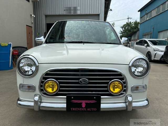 2001 Daihatsu Miragino