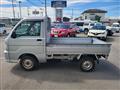 2001 Daihatsu Hijet Truck