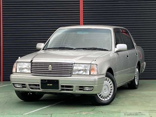 2002 Toyota Crown Sedan