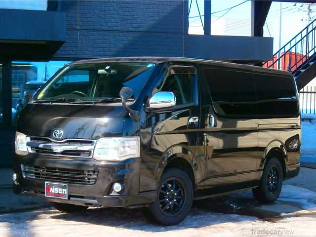 2011 Toyota Regiusace Van