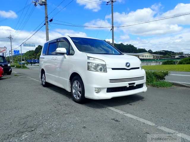 2009 Toyota Voxy