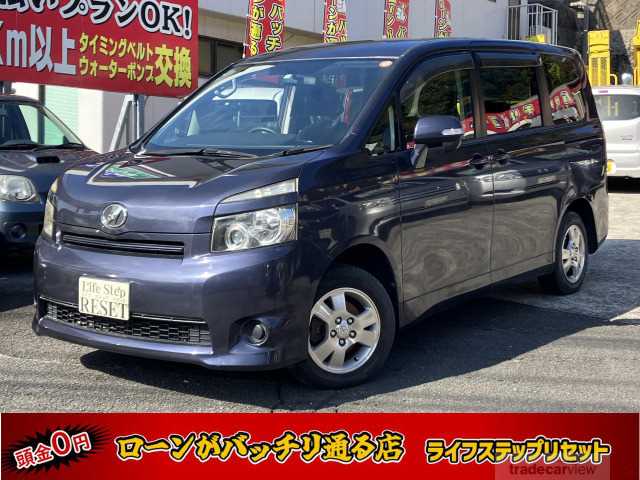 2010 Toyota Voxy