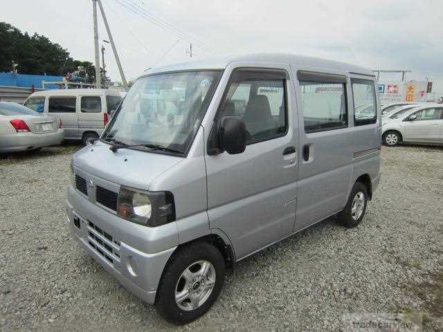 2010 Nissan Clipper Van