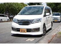 2013 Nissan Serena