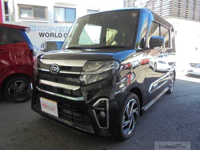 2022 Daihatsu Tanto Custom