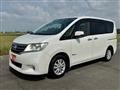 2013 Nissan Serena