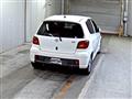 2003 Toyota Vitz