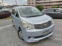 2011 Toyota Noah