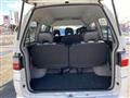 2004 Mitsubishi Delica Spacegear