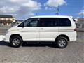 2004 Mitsubishi Delica Spacegear
