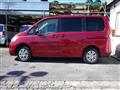 2008 Nissan Serena