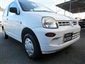 2003 Mitsubishi Minica