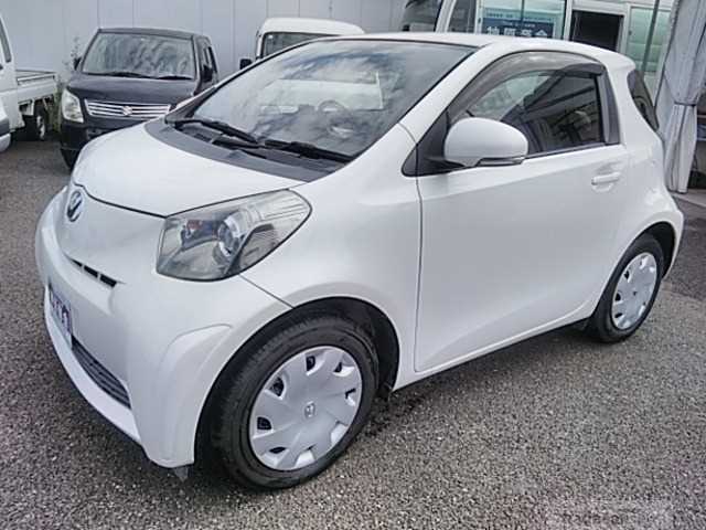 2009 Toyota IQ