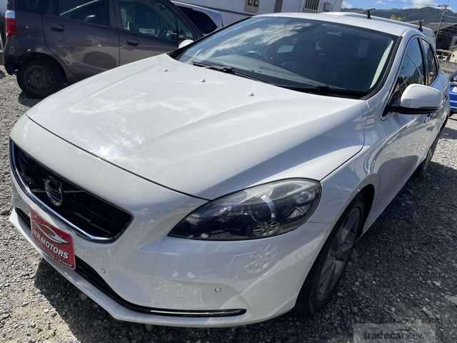 2013 Volvo V40