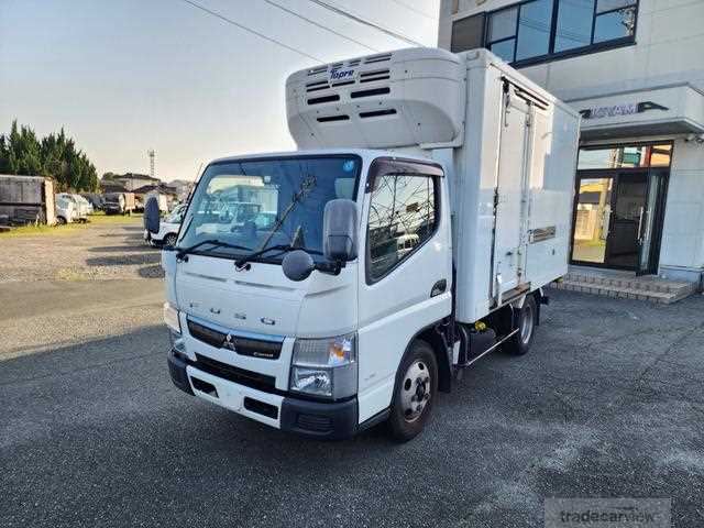 2018 Mitsubishi Canter