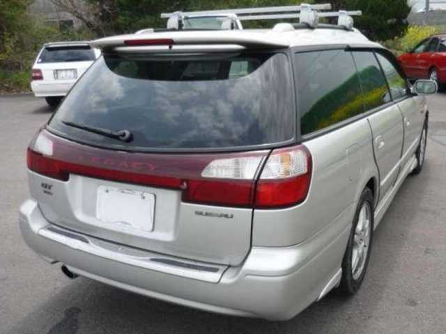 Subaru Legacy Touring Wagon 2000 photo 2