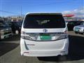 2012 Toyota Vellfire
