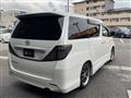 2010 Toyota Vellfire