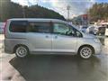 2008 Nissan Serena