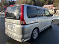2008 Nissan Serena