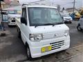 2013 Mitsubishi Minicab Truck