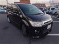 2008 Mitsubishi Delica D5
