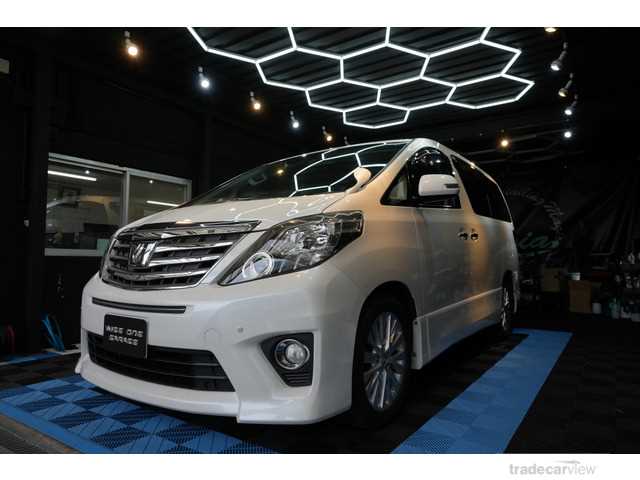 2013 Toyota Alphard G