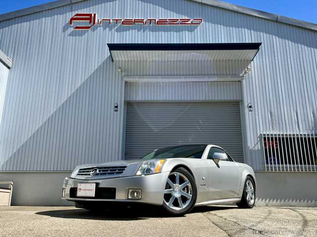 2005 Cadillac XLR