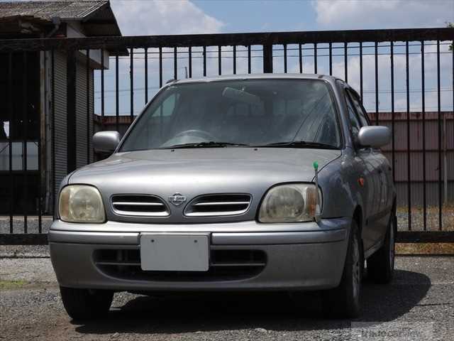 2001 Nissan March