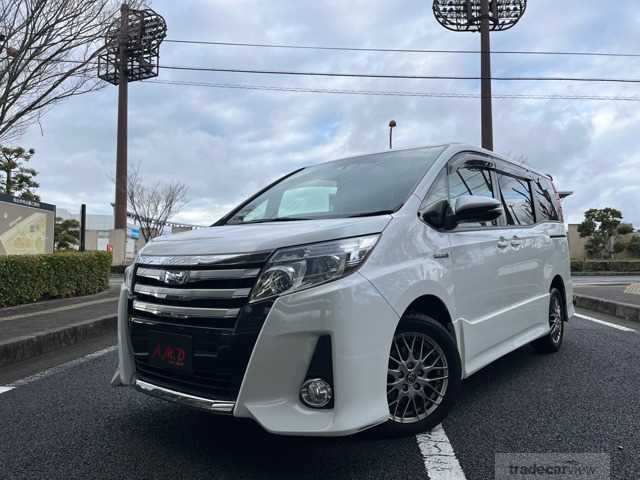 2016 Toyota Noah