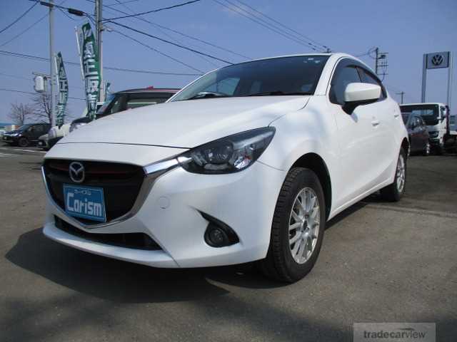 2016 Mazda Demio