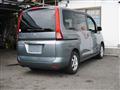 2009 Nissan Serena