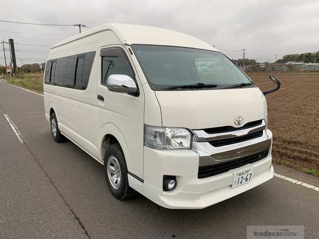 2009 Toyota Hiace Commuter