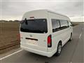 2009 Toyota Hiace Commuter