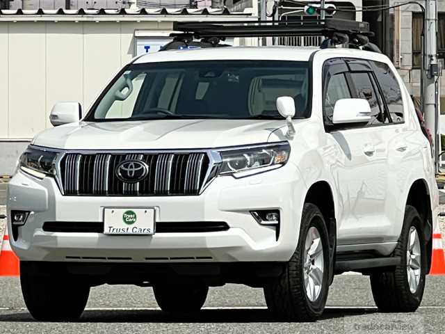 2017 Toyota Land Cruiser Prado