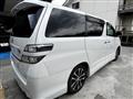 2010 Toyota Vellfire