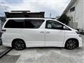 2010 Toyota Vellfire