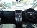 2008 Mitsubishi Delica D5