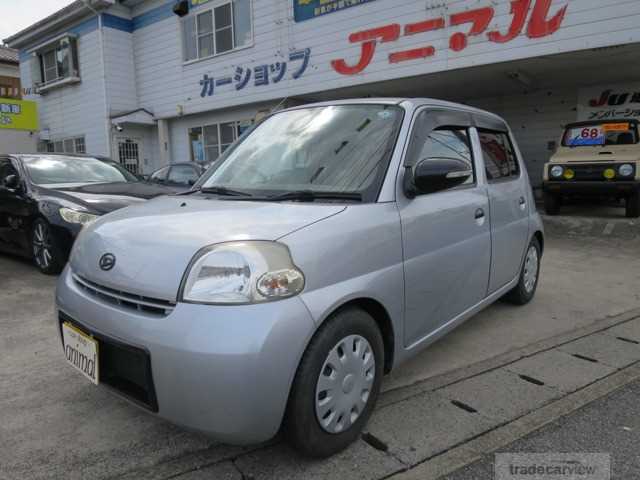 2011 Daihatsu Esse