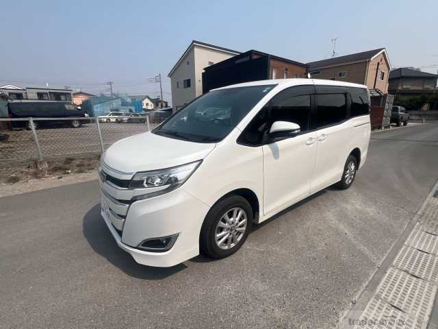 2018 Toyota Noah