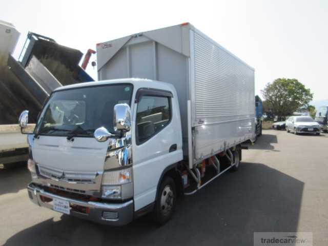 2017 Mitsubishi Canter