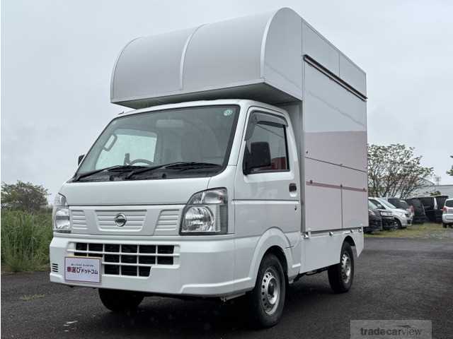 2020 Nissan Clipper Truck