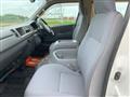 2007 Toyota Hiace Commuter