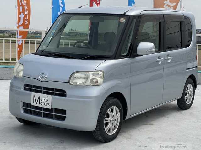 2011 Daihatsu Tanto