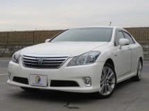2012 Toyota Crown Hybrid