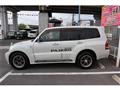 2004 Mitsubishi Pajero