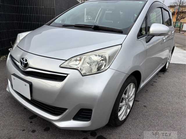 2013 Toyota Ractis