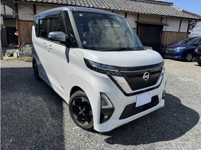 2020 Nissan ROOX