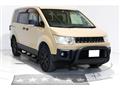 2010 Mitsubishi Delica D5