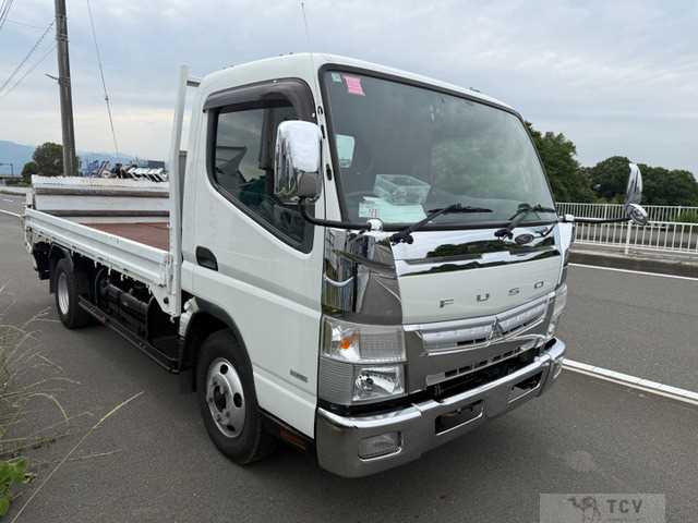 2016 Mitsubishi Canter
